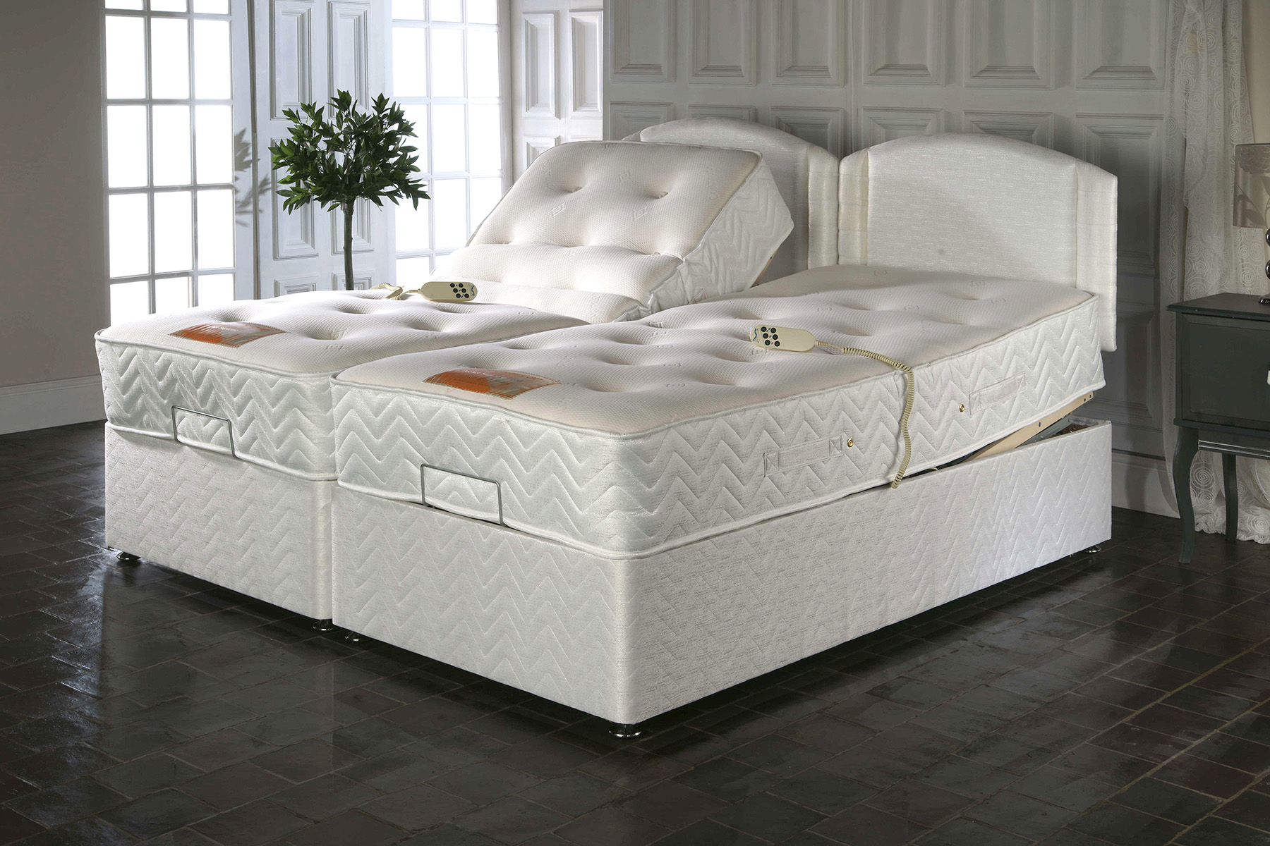 Купить кровать электрическую. Кровать long. Electric Adjustable Beds. Диван Кардифф. Comfortobale bed4.